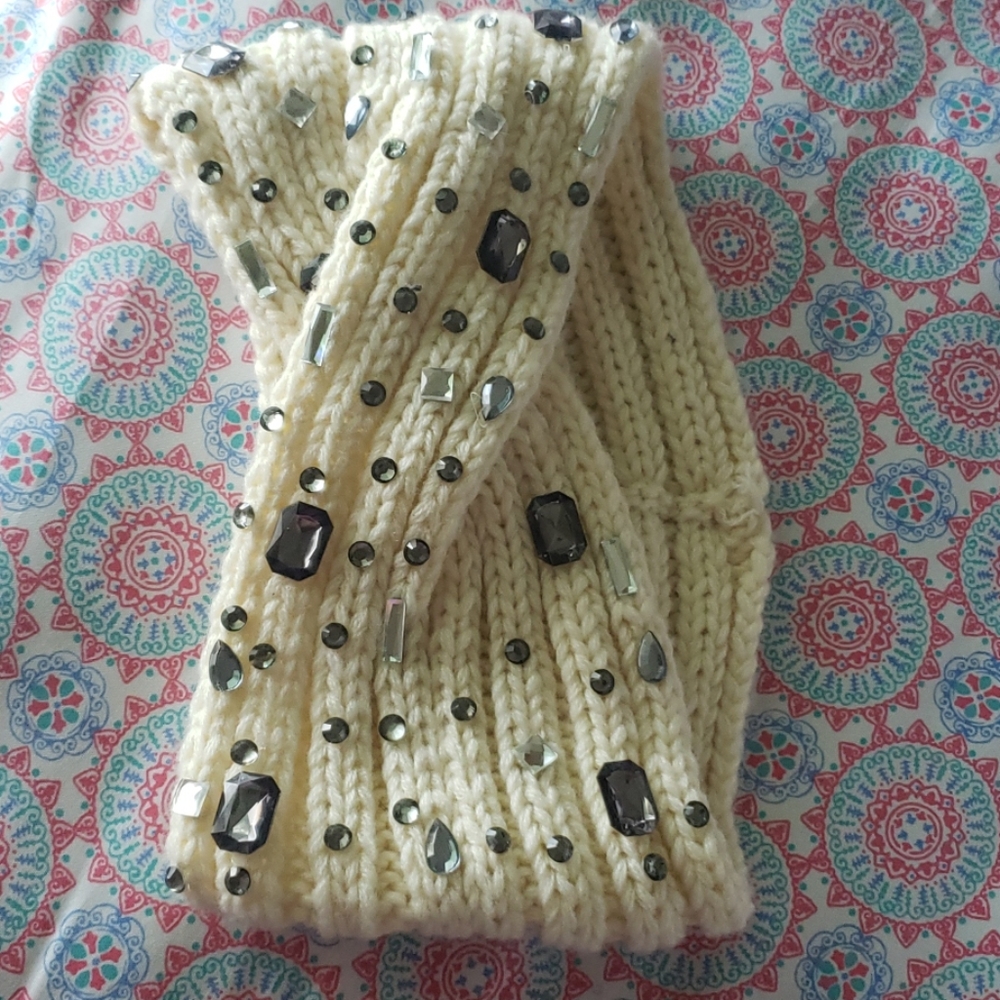 Rhinestone Stretchable Head Wrap - image 1